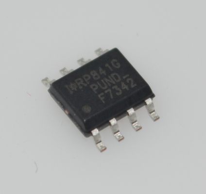 IRF7342TRPBF दोहरी 55V 6.5A MOSFET जोड़ी, 50mΩ RDS(on) के साथ, तेज़ स्विचिंग, कम गेट चार्ज, SOIC-8 पैकेज, ESD संरक्षित और DC-DC/सिंक्रोनस रेक्टिफिकेशन के लिए आदर्श