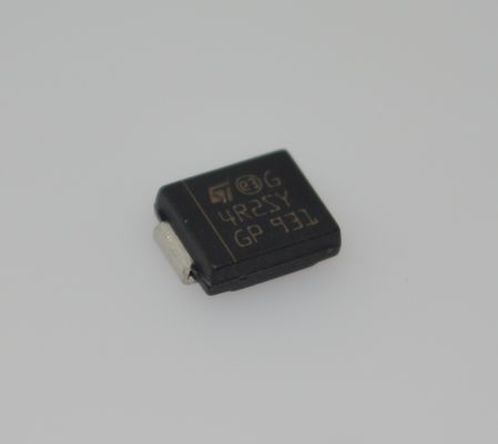 अल्ट्रा-फास्ट 75ns STTH4R02SY 4A 200V पावर रेक्टिफायर बहुत कम Vf and Qrr उच्च तापमान ऑपरेशन AEC-Q101 क्वालिफाइड हेलोजन फ्री ESD रग्ड DPAK पैकेज