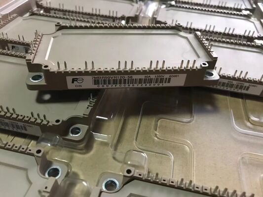 7MBR50VR120-56 1200V 50A पीआईएम मॉड्यूल एकीकृत रेक्टिफायर इन्वर्टर और ब्रेक कम हानि उच्च अलगाव औद्योगिक मोटर ड्राइव और यूपीएस के लिए अंतर्निहित एनटीसी कॉम्पैक्ट पैकेज