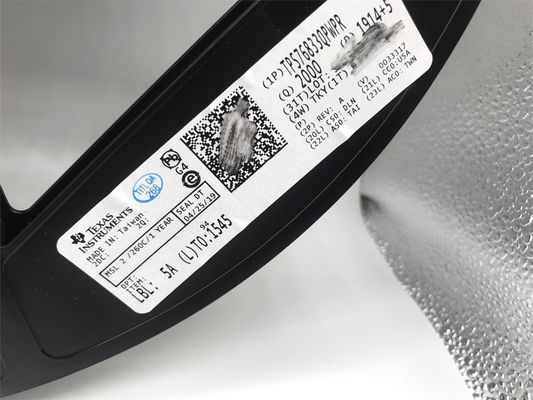 TPS76833QPWPR 3.3V एलडीओ नियामक 1A आउटपुट कम ड्रॉपआउट उच्च पीएसआरआर थर्मल सुरक्षा छोटे टीएसएसओपी -20 पैकेज पोर्टेबल और आईओटी उपकरणों के लिए आदर्श