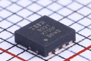 IRFHM9331TRPBF 30V डुअल N+P MOSFET 5.3A/3.7A 0.045Ω/0.075Ω Rds(on) DFN-10 175°C AEC-Q101