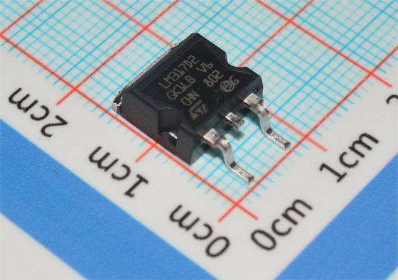 LM317D2T 1.5A एडजस्टेबल रेगुलेटर 1.2-37V आउटपुट TO-263-3 ±1% सटीकता थर्मल सुरक्षा -40°C से +125°C