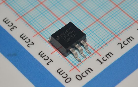 LM1086IS-5.0 5V 1.5A LDO रेगुलेटर ±1% सटीकता, 1V ड्रॉपआउट TO-263 थर्मल सुरक्षा -40°C से +125°C