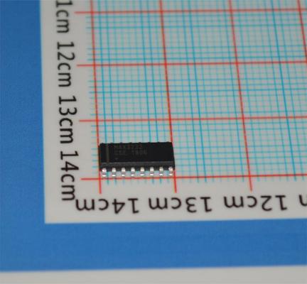 MAX3232CSE 3V-5.5V RS-232 ट्रांससीवर 250kbps 2Tx/2Rx ±15kV ESD सुरक्षा 0.1μA बंद SOIC-16 -40°C से +85°C