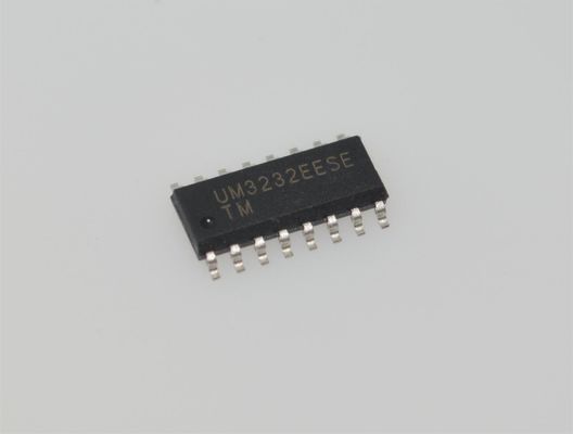 UM3232EESE 3V-5.5V RS-232 ट्रांससीवर 1Mbps 2Tx/2Rx ±15kV ESD SOIC-16 -40°C से +85°C