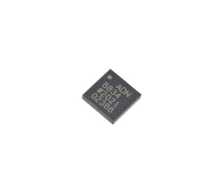ADN8834ACPZ-R7 3A TEC नियंत्रक ±2.5°C स्थिरता 2.7-5.5V आपूर्ति I2C इंटरफ़ेस LFCSP-32 -40°C से +85°C