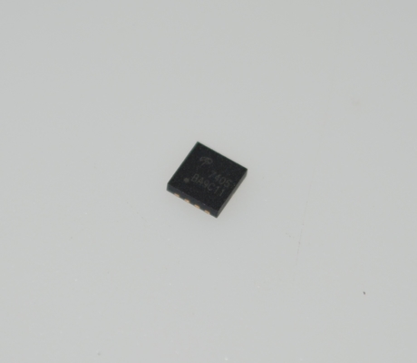 AON7405 30V एन-चैनल MOSFET 9.5mΩ Rds ((on) 60A निरंतर DFN5x6-8L -55°C से +175°C AEC-Q101 योग्य