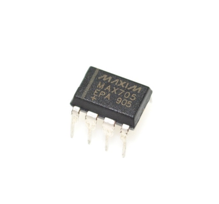 MAX705EPA माइक्रोप्रोसेसर पर्यवेक्षक 4.65V थ्रेशोल्ड 200ms रीसेट पल्स 5V आपूर्ति DIP-8 -40°C से +85°C