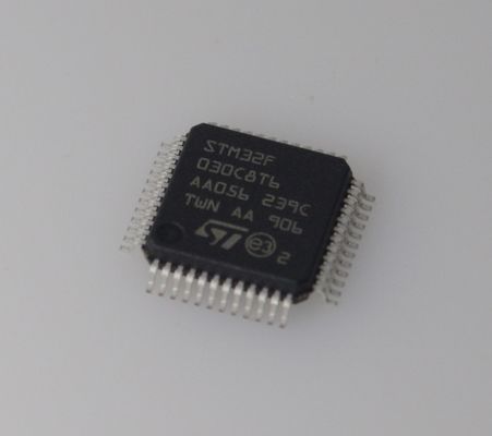 STM32F030C8T6 48MHz कॉर्टेक्स-एम0 MCU 64KB फ्लैश 8KB रैम 12-बिट एडीसी कम लागत 5V सहिष्णु 37 GPIOs और मजबूत एम्बेडेड डिजाइन के लिए व्यापक तापमान रेंज