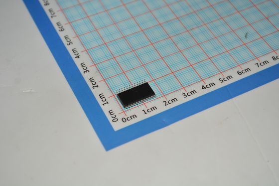 AD7712ARZ 24-बिट Σ-Δ एडीसी कम शोर के साथ ऑन-चिप पीजीए 5 वी / 3 वी ऑपरेशन उच्च सटीकता लचीला फ़िल्टरिंग और कम शक्ति के साथ सटीक संवेदन के लिए