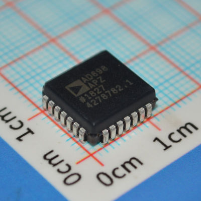 AD698APZ LVDT सिग्नल कंडीशनर ±12V से ±15V ऑपरेशन 20kHz बैंडविड्थ 0.25% रैखिकता सिंगल/डुअल सप्लाई औद्योगिक तापमान रेंज स्थिति संवेदन और गति नियंत्रण के लिए