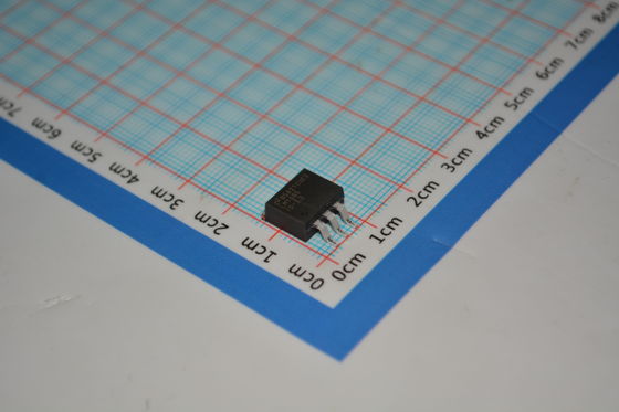 LM1085ISX-3.3 3.3V फिक्स्ड 3A आउटपुट लो ड्रॉपआउट (1.5V) थर्मल और करंट प्रोटेक्शन TO-263 पैकेज 4.75V-15V इनपुट फास्ट रिस्पॉन्स इंडस्ट्रियल टेम्प (-40°C से +125°C)