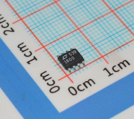 LT1800CS8#PBF Op Amp 100MHz गेन BW 450V/µs स्लीव रेट 3.5nV/√Hz शोर 2.7-12.6V आपूर्ति रेल-टू-रेल I/O 8-पिन SOIC -40°C से 85°C कम पावर
