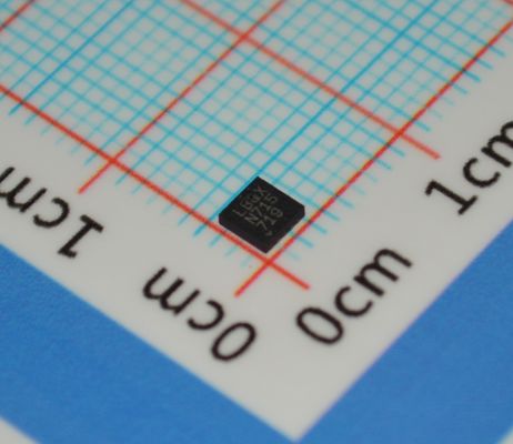 LTC3454EDD#PBF उच्च दक्षता 1.5A बक-बूस्ट कनवर्टर 2.7-5.5V इनपुट के साथ 92% पीक दक्षता I2C नियंत्रण कम शोर 2.5μA बंद और छोटे 3 मिमी x 3 मिमी DFN पैकेज