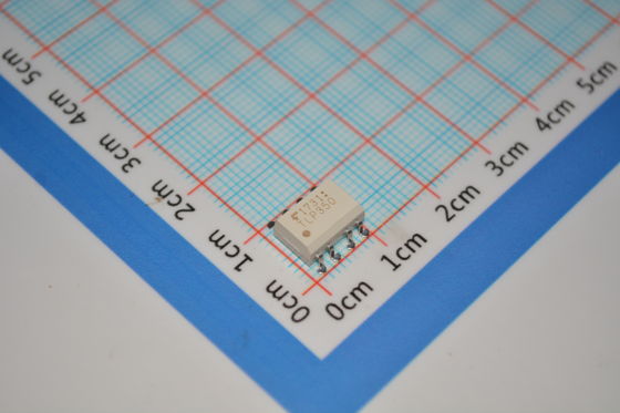 TLP350H उच्च गति 1Mbps IGBT/MOSFET गेट ड्राइवर 0.7A/0.5A आउटपुट 15kV/μs प्रतिरक्षा 5mA सीमा 5000Vrms अलगाव कॉम्पैक्ट SO6 पैकेज में CMOS- संगत