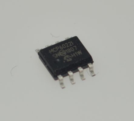 MCP6022-I/SN डुअल ऑप एम्प 2.7-5.5V वाइड वोल्टेज 10MHz बैंडविड्थ 7V/µs स्लीव रेट 120dB CMRR रेल-टू-रेल I/O 0.9mA लो पावर SOIC-8 पैकेज इंडस्ट्रियल ग्रेड