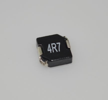 SRP7030-4R7M 4.7µH परिरक्षित पावर इंडक्टर जिसमें 9.6mΩ कम DCR, 15.8A उच्च Isat फेराइट कोर, उच्च करंट, कम हानि, कॉम्पैक्ट 7.3x7.3x3.0mm पावर सप्लाई के लिए