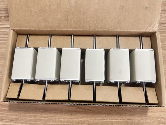 NH1GG69V125P IGBT 125A/1200V पावर लो लॉसेस हाई एफिशिएंसी 175°C मजबूती फुल आइसोलेशन इंडस्ट्रियल और EV इनवर्टर के लिए कॉम्पैक्ट बिल्ड