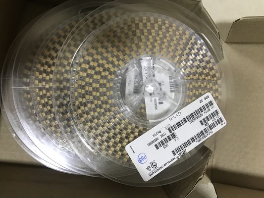 GRM0335C1H5R6BA01D 5.6pF ±0.1pF 0402 MLCC 50V रेटिंग C0G (NP0) के साथ अंतिम स्थिरता के लिए डाइलेक्ट्रिक उच्च Q कारक अल्ट्रा-कम हानि ऑटोमोटिव सर्किट के लिए हेलोजन मुक्त और टेप और रील पैकेजिंग