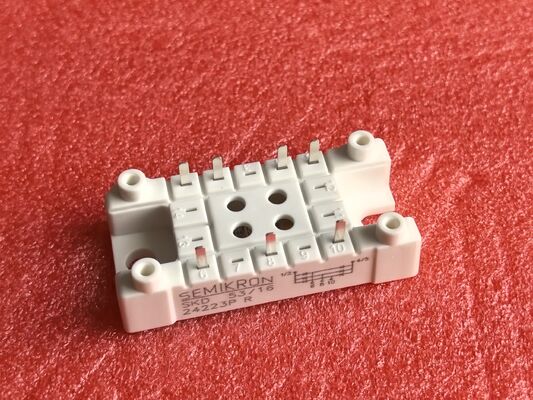 SKD53 16 1600V 53A ड्यूअल डायोड मॉड्यूल सॉफ्ट रिकवरी लो फॉरवर्ड वोल्टेज हाई सर्ज करंट हाई आइसोलेशन कॉम्पैक्ट इकोनोडुअल पैकेज औद्योगिक रेक्टिफायर और वेल्डिंग के लिए