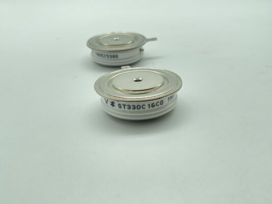 VS-ST330C16C0 1600V 330A हाफ-ब्रिज मॉड्यूल कम Vce(sat) कम हानि उच्च शॉर्ट सर्किट मजबूती औद्योगिक इन्वर्टर और उच्च पावर यूपीएस के लिए एकीकृत NTC