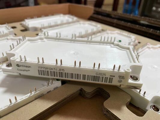 FP75R12KT4 B15 1200V 75A PIM IGBT मॉड्यूल TRENCHSTOPTM IGBT4 कम स्विचिंग हानि एकीकृत रेक्टिफायर और ब्रेक कॉपर बेसप्लेट एनटीसी मोटर ड्राइव के लिए उच्च स्विचिंग आवृत्ति