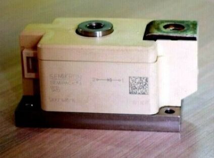 एसकेकेई600/16 1600V 600A सिंगल डायोड मॉड्यूल अल्ट्रा-लो वीएफ 1.5V हाई सर्ज करंट 22kA सेमीपैक4 आइसोलेटेड बेस उत्कृष्ट हीट ट्रांसफर उच्च विश्वसनीयता रेक्टिफायर और वेल्डिंग के लिए यूएल प्रमाणित