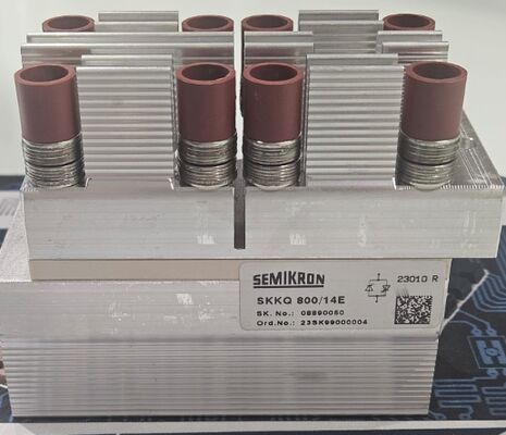 SKKQ800/14E 1400V 800A सिंगल थाइरिस्टोर मॉड्यूल फास्ट स्विचिंग लो वीएफ 1.37V 12kA सर्ज अलएन सिरेमिक बेस प्रेशर संपर्क एम्पलीफायर गेट यूएल सॉफ्ट स्टार्टर और इनवर्टर के लिए प्रमाणित