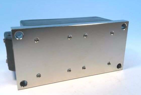 TT600N16KOF 1600V 600A डुअल थाइरिस्टोर मॉड्यूल कम VF 1.32V उच्च सर्ज 21kA दबाव संपर्क प्रौद्योगिकी पृथक बेसप्लेट ट्रेंच गेट यूएल सॉफ्ट स्टार्टर्स और रेक्टिफायर के लिए प्रमाणित