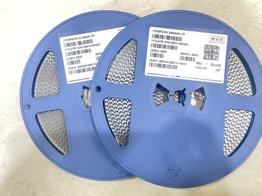 SM4004PL-TP 400V 1A सामान्य प्रयोजन डायोड कम VF 1.1V कम रिसाव 5μA उच्च वृद्धि 30A SOD-123FL -65°C से 175°C RoHS अनुरूप बिजली आपूर्ति और एलईडी प्रकाश व्यवस्था के लिए