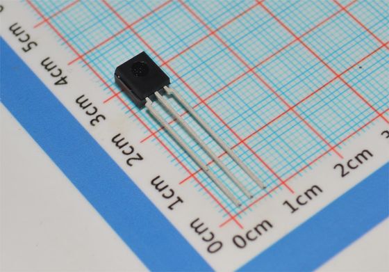 P34836 5G NR RF पावर एम्पलीफायर 3.3-5V आपूर्ति 28dB लाभ 30-6000MHz QFN-16 +105°C ऑपरेशन इंटीग्रेटेड बायस कंट्रोल