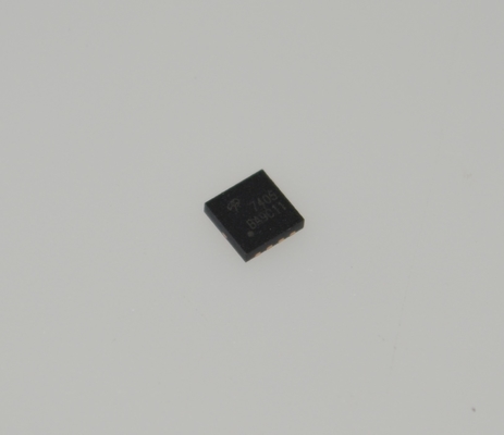 AON7405 30V एन-चैनल MOSFET 9.5mΩ Rds ((on) 60A निरंतर DFN5x6-8L -55°C से +175°C AEC-Q101 योग्य