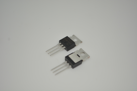 IRFB4227PBF 200V/195A अल्ट्रा-लो 4.5mΩ आरडीएस ((ऑन) के साथ एमओएसएफईटी TO-220 पैकेज लॉजिक-लेवल ड्राइव हिमस्खलन रेटेड फास्ट स्विचिंग उच्च दक्षता मोटर नियंत्रण और पावर सिस्टम के लिए मजबूत डिजाइन